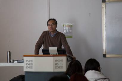 郭老师为国培学员授课