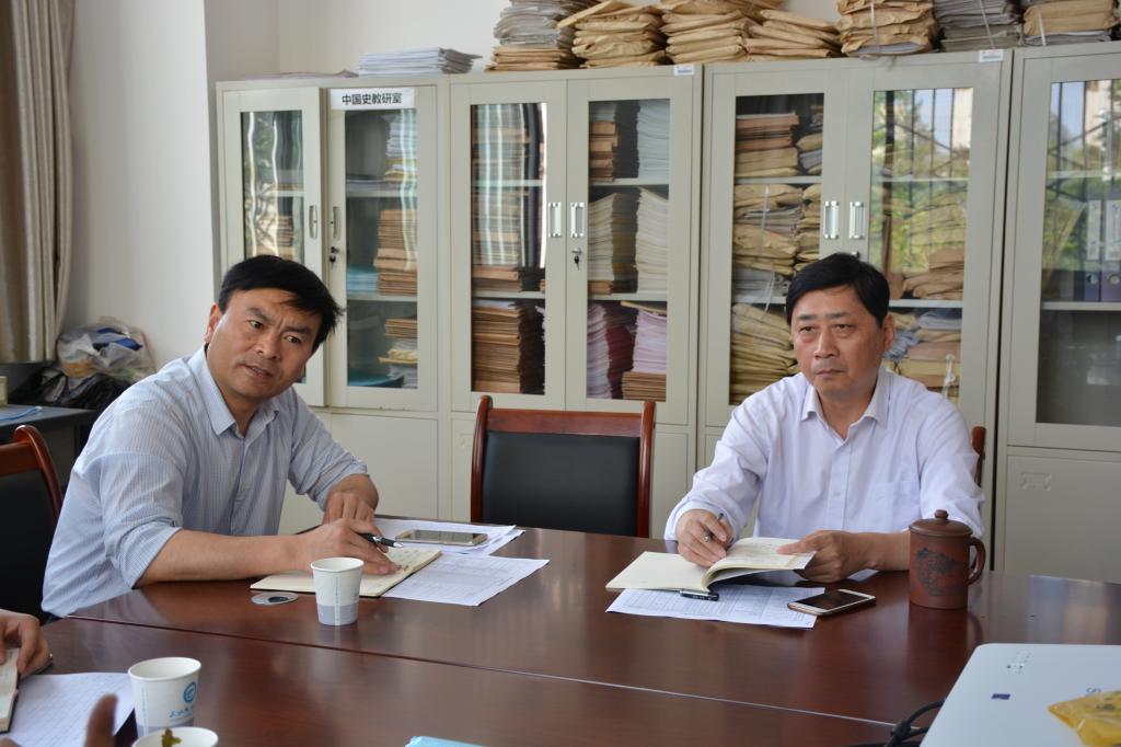 就业工作调研现场